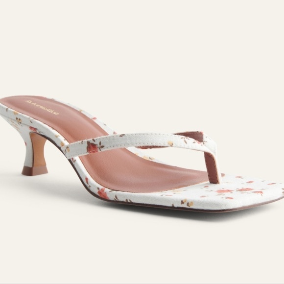 Reformation Simonetta Square Toe Kitten Heel Thong Sandal size 10 - Picture 2 of 13